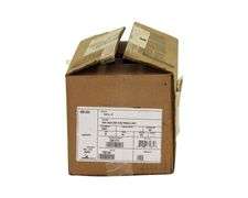 NEW - Cooper VA1015-AP Linear Arm for Round Pole Gray