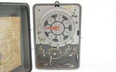 USED - Paragon 7218-0 Defrost Timer Control Motor 40 Amps