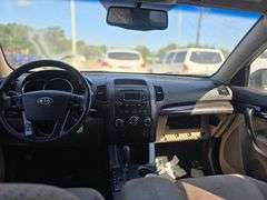2011 KIA SORENTO VIN# 5XYKTDA12BG022920 HAS KEY HAS TITLE SEE DESCRIPTION