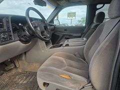2004 GMC YUKON VIN# 1GKEK13Z64R247902 HAS KEY HAS TITLE RUNS AN DRIVES SEE DESCRIPTION