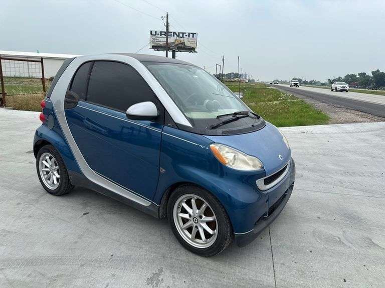 2009 SMART FOR2 VIN# WMEEJ31X39K246608 HAS KEY HAS TITLE RUNS AN DRIVES SEE DESCRIPTION