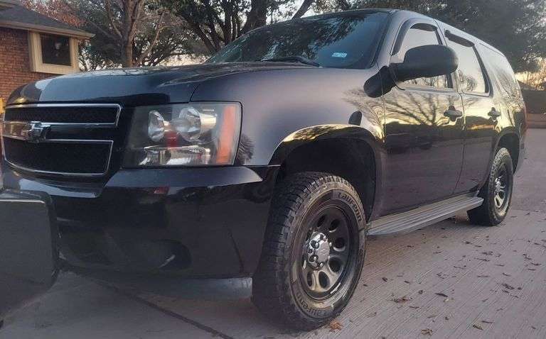 2009 CHEVY TAHOE VIN# 1GNEC03029R272252 HAS KEY HAS TITLE RUNS AN DRIVES SEE DESCRIPTION