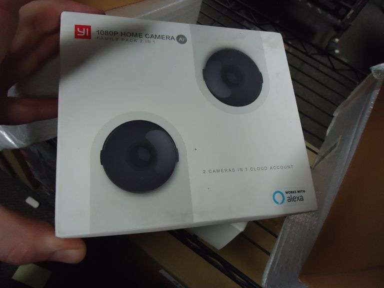 NEW! YI 1080P HOME CAMERA FAMILY PACK. 2 CAMERAS