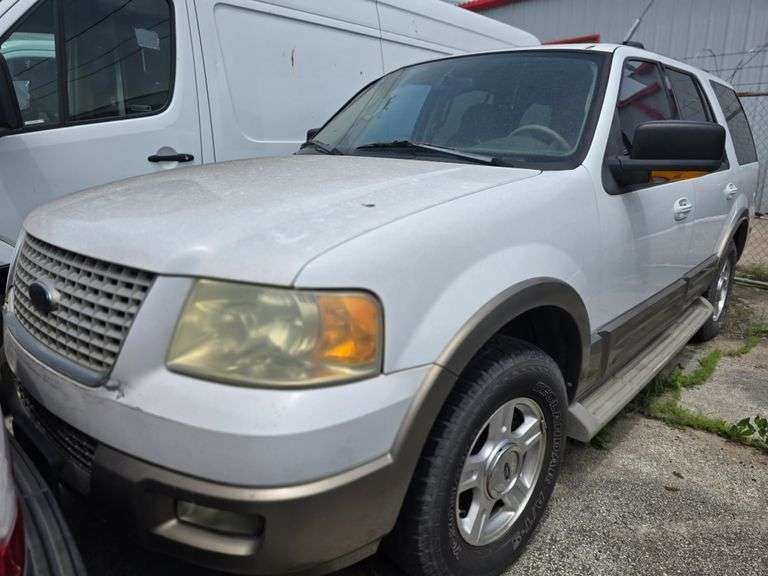 2004 FORD EXPEDITION VIN# 1FMPU17L74LB12772 NO KEY HAS TITLE SEE DESCRIPTION