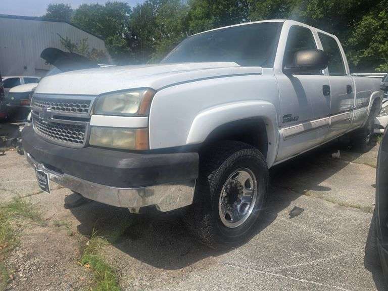 2005 CHEVY SILVERADO 2500 DIESEL NO KEY HAS TITLE SEE DESCRIPTION