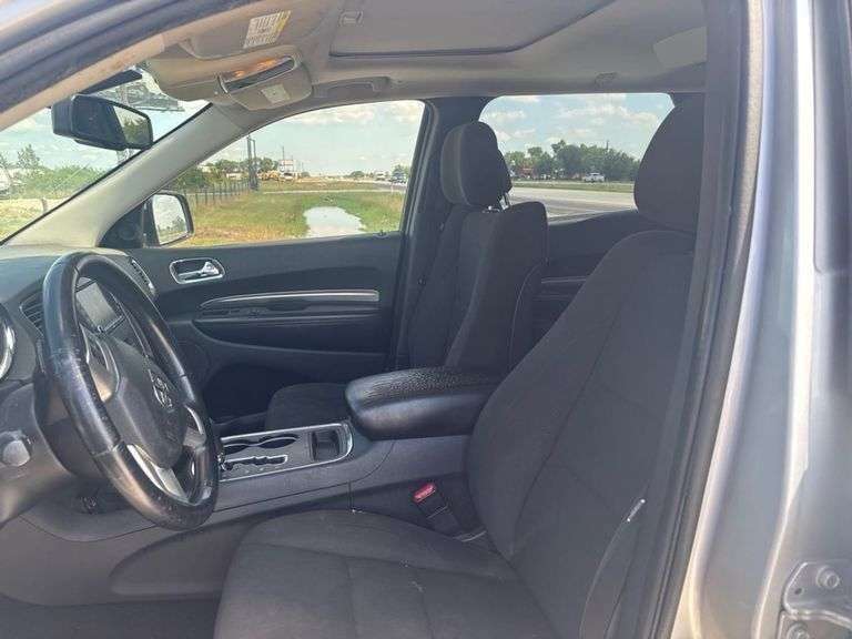 2011 DODGE DURANGO VIN# 1D4RD2GG4BC630490 HAS KEY HAS TITLE RUNS AN DRIVES SEE DESCRIPTION
