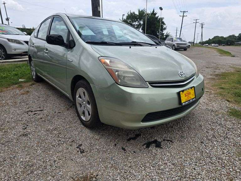 2006 TOYOTA PRIUS VIN# JTDKB20UX67514827 HAS KEY HAS TITLE RUNS AN DRIVES SEE DESCRIPTION