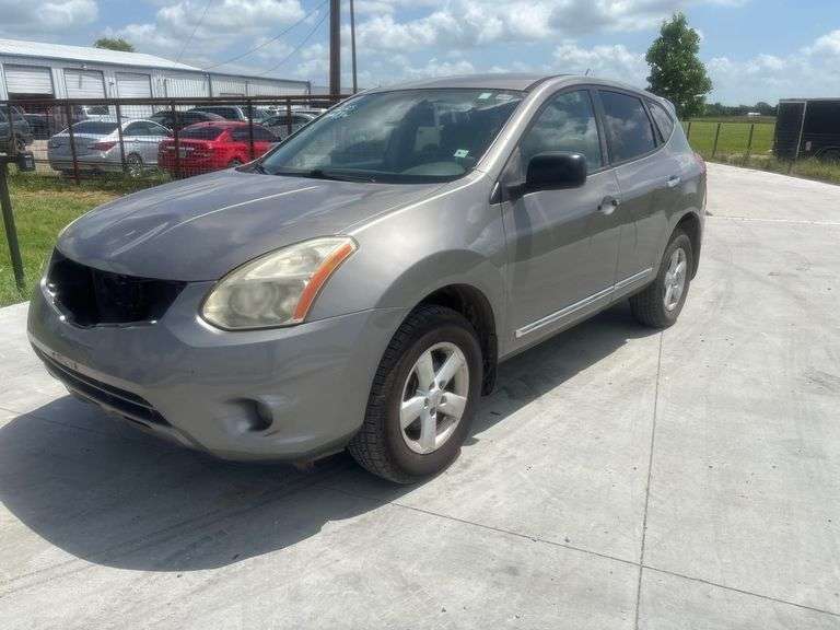 2012 NISSAN ROGUE VIN# JN8AS5MT6CW284272 HAS KEY HAS TITLE RUNS AN DRIVES SEE DESCRIPTION