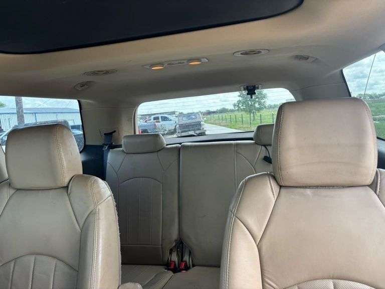 2012 GMC ACADIA VIN# 1GKKRTED4CJ293772 HAS KEY HAS TITLE RUNS AN DRIVES SEE DESCRIPTION