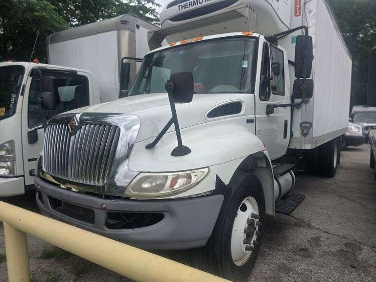 10% BUYERS PREMIUM 2014 INTERNATIONAL REFFER BOXTRUCK VIN# 3HAMMAAM9EL095824 HAS KEY HAS TITLE RUNS AN DRIVES SEE DESCRIPTION