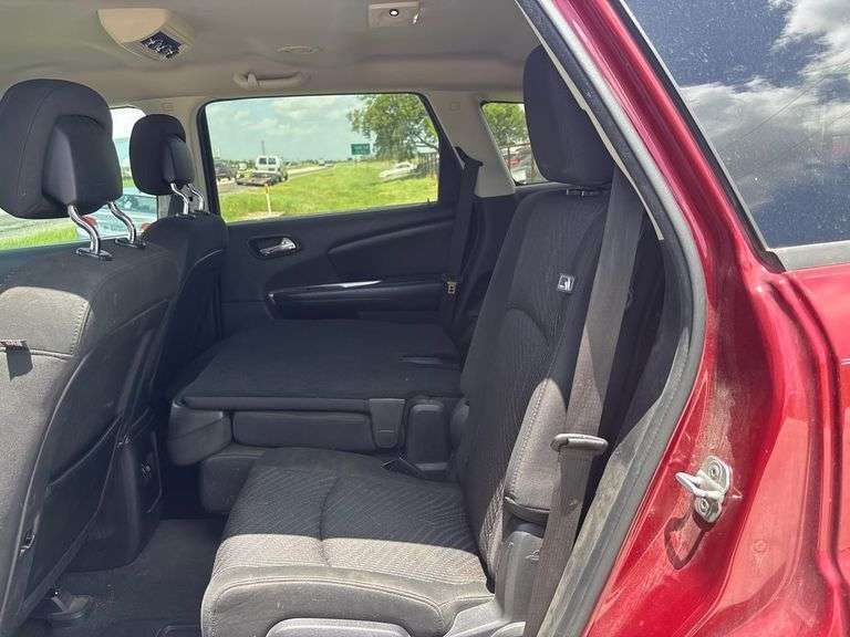 2011 DODGE JOURNEY VIN# 3D4PG1FG0BT506621 HAS KEY HAS TITLE RUNS AN DRIVES SEE DESCRIPTION