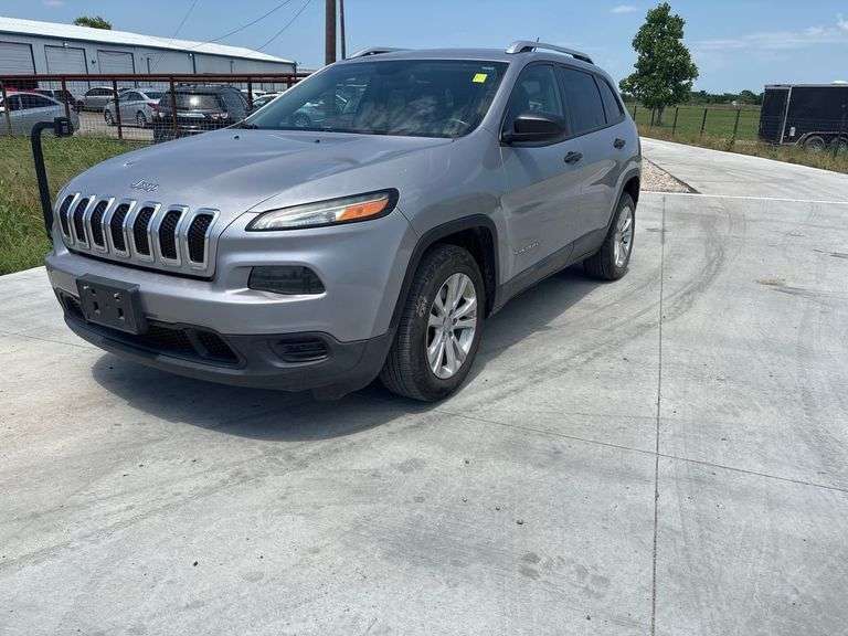2015 JEEP CHEROKEE VIN# 1C4PJLAB1FW620598 HAS KEY HAS TITLE RUNS AN DRIVES SEE DESCRIPTION