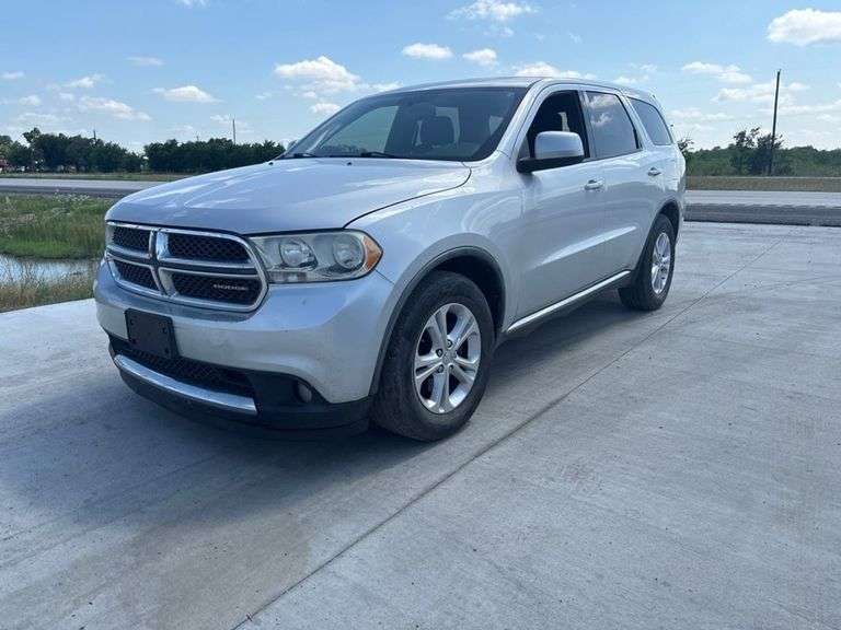 2011 DODGE DURANGO VIN# 1D4RD2GG4BC630490 HAS KEY HAS TITLE RUNS AN DRIVES SEE DESCRIPTION