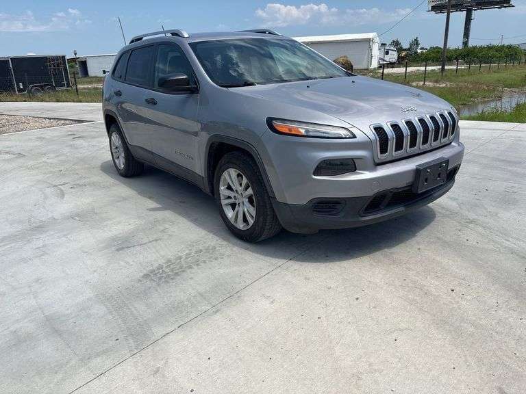 2015 JEEP CHEROKEE VIN# 1C4PJLAB1FW620598 HAS KEY HAS TITLE RUNS AN DRIVES SEE DESCRIPTION