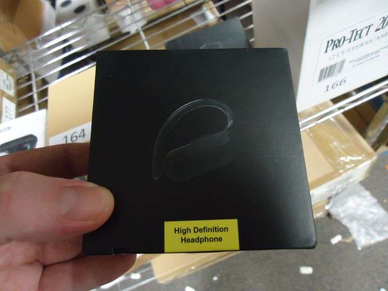 HIGH DEFINITION HEADPHONES