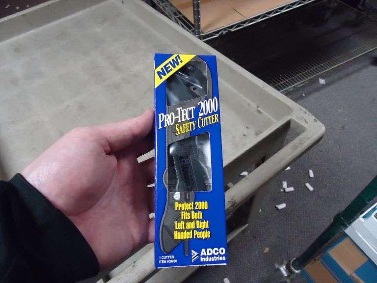 NEW! PRO-TECT 2000 BOX CUTTER