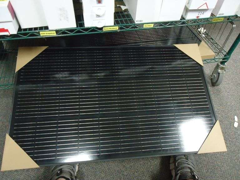 ECOFLOW 100W RIGID SOLAR PANEL