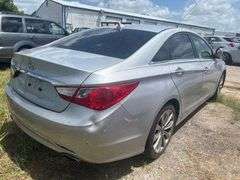 2011 HYUNDIA SONATA VIN# 5NPEC4AC2BH050059P NO KEY HAS TITLE SEE DESCRIPTION