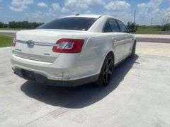 2011 FORD TAURUS VIN# 1FAHP2EW8BG178438 HAS KEY HAS TITLE RUNS AN DRIVES SEE DESCRIPTION