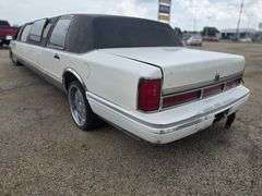 1995 LINCOLN TOWNCAR LIMO VIN# 1LNLM81W1SY702279 NO KEY BILL OF SALE SEE DESCRIPTION