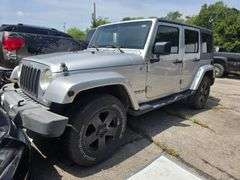 2008 JEEP WRANGLER SAHARA VIN# 1J4GA59128L641501 HAS KEY HAS TITLE RUNS AN DRIVES SEE DESCRIPTION