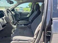 2013 CHEVY TREVERSE VIN# 1GNKRFED2DJ180411 HAS KEY HAS TITLE RUNS AN DRIVES SEE DESCRIPTION