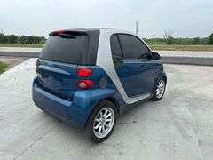 2009 SMART FOR2 VIN# WMEEJ31X39K246608 HAS KEY HAS TITLE RUNS AN DRIVES SEE DESCRIPTION