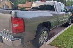2009 Chevrolet Silverado VIN# 1GCEC29J59Z157519 HAS KEY HAS TITLE RUNS AN DRIVES SEE DESCRIPTION