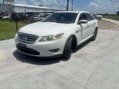 2011 FORD TAURUS VIN# 1FAHP2EW8BG178438 HAS KEY HAS TITLE RUNS AN DRIVES SEE DESCRIPTION