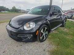 2014 VW BETTLE RLINE VIN# 3VWVS7AT1EM633187 HAS KEY HAS TITLE RUNS AN DRIVES SEE DESCRIPTION