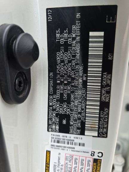 2013 TOYOTA 4 RUNNER VIN# JTEBU5JR8D5124397 HAS KEY HAS TITLE RUNS AN DRIVES SEE DESCRIPTION