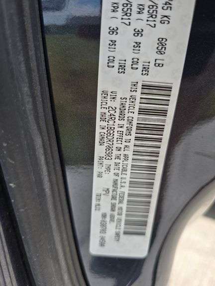 2013 CHRYSLER TOWN & COUNTRY VIN# 2C4RC1BG6DR708903 HAS KEY HAS TITLE RUNS AM DRIVES SEE DESCRIPTION