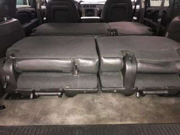 2010 CHEVY TAHOE VIN# 1GNUCAE07AR214415 HAS KEY HAS TITLE RUNS AN DRIVES SEE DESCRIPTION