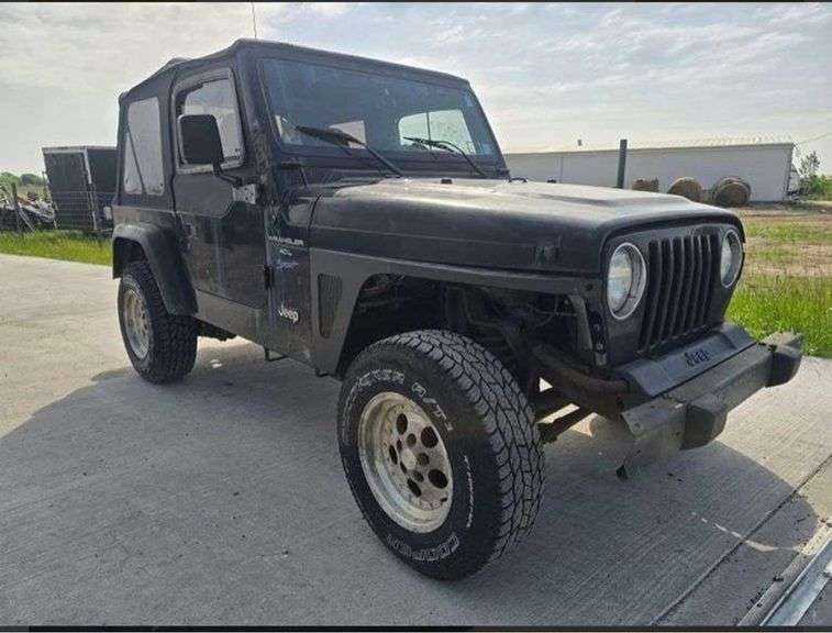 1998 JEEP WRANGLER VIN# 1J4FY19SXWP734359 HAS KEY HAS TITLE RUNS AN DRIVES SEE DESCRIPTION
