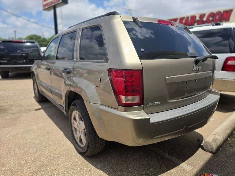 2006 JEEP GRAND CHEROKEE VIN# 1J4GS48K46C281677 HAS KEY HAS TITLE RUNS AN DRIVES SEE DESCRIPTION