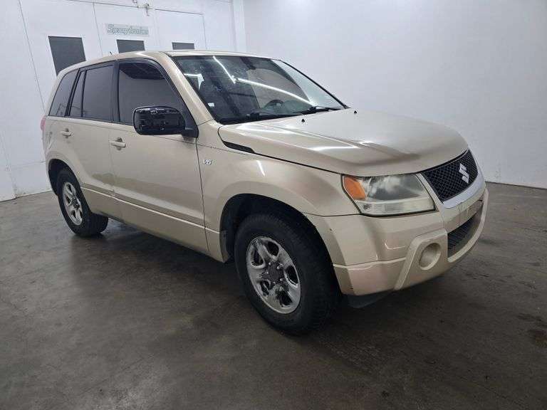 2008 SUZUKI GRAND VITARA VIN# JS3TE941484102980 HAS KEY HAS TITLE SEE DESCRIPTION