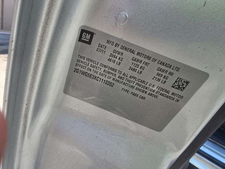 2012 CHEVY IMPALA VIN# 2G1WG5E3XC1110352 HAS KEY HAS TITLE RUNS AN DRIVES SEE DESCRIPTION