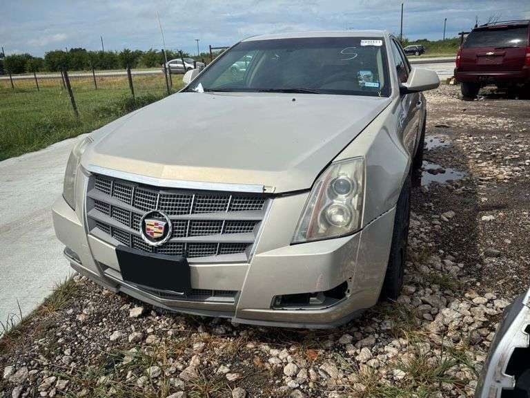 2009 CADILLAC CTS VIN# 1G6DF577X90147930 HAS KEY HAS TITLE RUNS AN DRIVES SEE DESCRIPTION