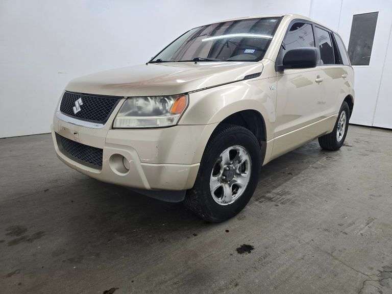 2008 SUZUKI GRAND VITARA VIN# JS3TE941484102980 HAS KEY HAS TITLE SEE DESCRIPTION
