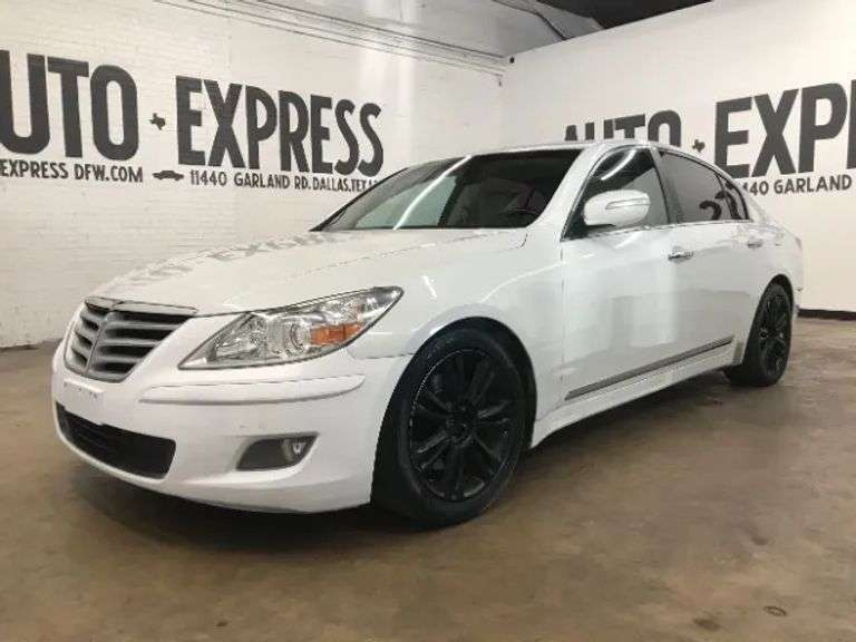 2010 HYUNDIA GENSIS VIN# KMHGC4DF5AU071616 HAS KEY HAS TITLE RUNS AN DRIVES SEE DESCRIPTION