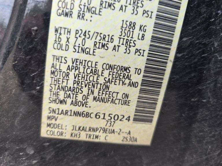 2011 NISSAN PATHFINDER VIN# 5N1AR1NN6BC615024 HAS KEY HAS TITLE RUNS AN DRIVES SEE DESCRIPTION