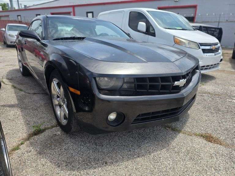 2012 CHEVY CAMARO VIN# 2G1FC1E37C9188805 HAS KEY HAS TITLE RUNS AN DRIVES SEE DESCRIPTION