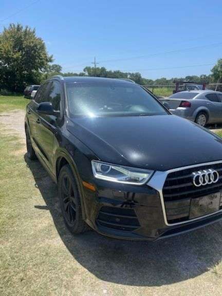 2017 AUDI Q3 VIN# WA1BCCFS4HR006914 HAS KEY HAS TITLE RUNS AN DRIVES SEE DESCRIPTION