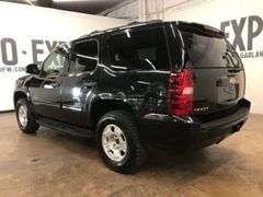 2010 CHEVY TAHOE VIN# 1GNUCAE07AR214415 HAS KEY HAS TITLE RUNS AN DRIVES SEE DESCRIPTION