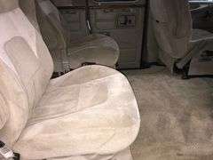 2005 CHEVY EXPRESS CONVERSION VAN VIN# 1GBFH15T951226233 HAS KEY HAS TITLE RUNS AN DRIVES SEE DESCRIPTION