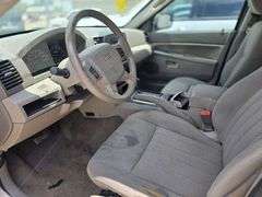 2006 JEEP GRAND CHEROKEE VIN# 1J4GS48K46C281677 HAS KEY HAS TITLE RUNS AN DRIVES SEE DESCRIPTION