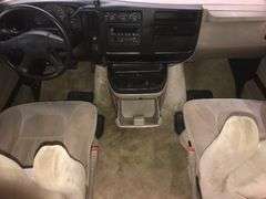 2005 CHEVY EXPRESS CONVERSION VAN VIN# 1GBFH15T951226233 HAS KEY HAS TITLE RUNS AN DRIVES SEE DESCRIPTION