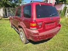 2006 FORD ESCAPE VIN# 1FMYU04116KA37805 NO KEY HAS TITLE SEE DESCRIPTION