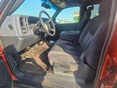 2002 CHEVY AVALANCHE VIN# 3GNEC13T52G335611 HAS KEY HAS TITLE RUNS AN DRIVES SEE DESCRIPTION