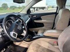 2010 DODGE JOURNEY VIN# 3C4PDCBG4CT153406 HAS KEY HAS TITLE RUNS AN DRIVES SEE DESCRIPTION